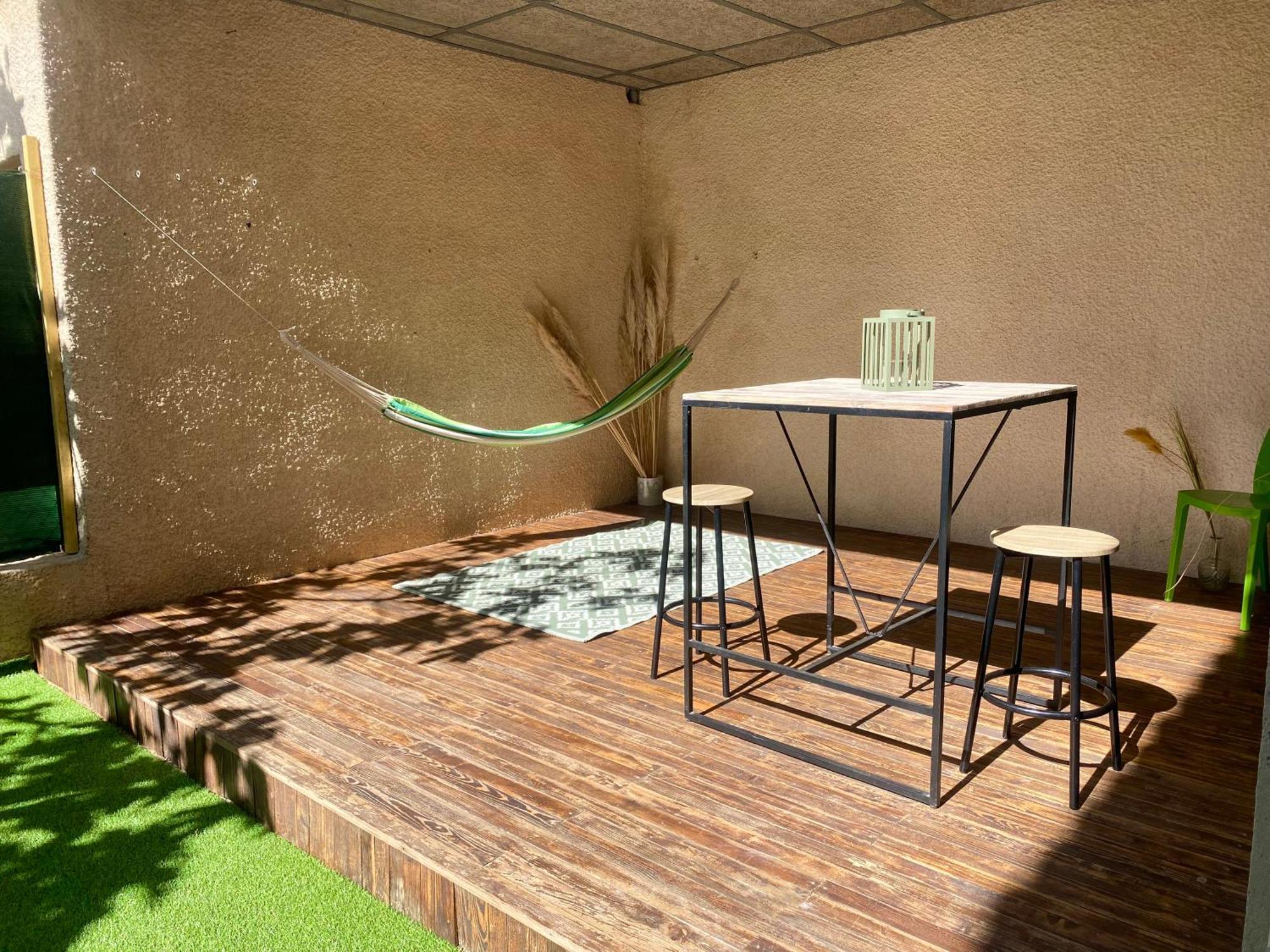 Confortable T2 Avec Jardin Amenage Lézignan-Corbières Екстериор снимка
